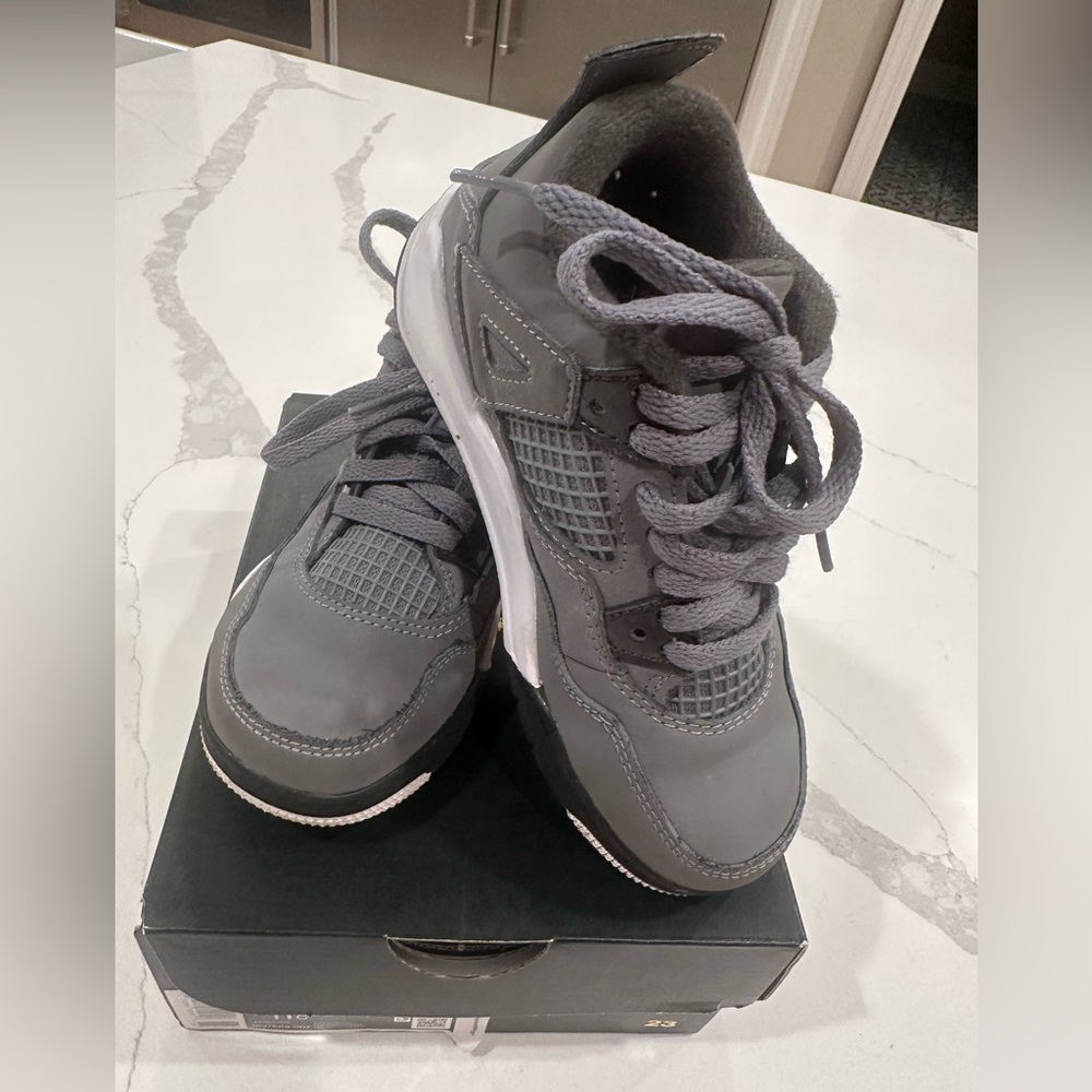 Boys Air Jordan Retro 4 Grey Sneakers
